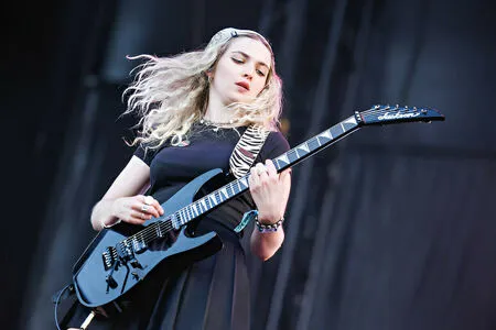 Meg Mills OnlyFans Leaked Free Thumbnail Picture - #4X9e3lD6kc