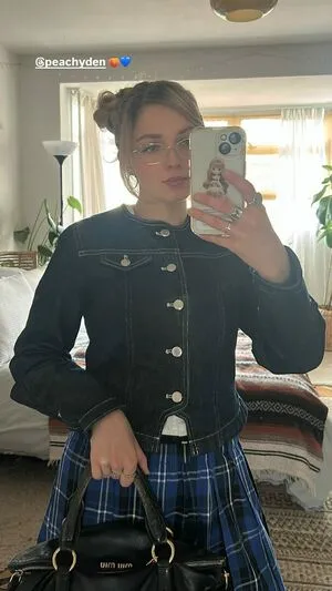 Meg Mills OnlyFans Leaked Free Thumbnail Picture - #7YqkUi31nv