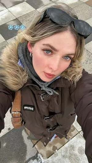 Meg Mills OnlyFans Leaked Free Thumbnail Picture - #YXDUIaiLj1