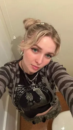 Meg Mills OnlyFans Leaked Free Thumbnail Picture - #kGYDzGpSds