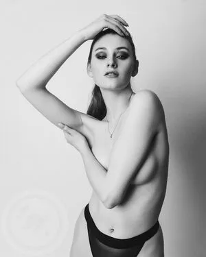 Meg Modelling OnlyFans Leaked Free Thumbnail Picture - #TGEmm4dO1n