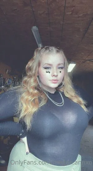 Megan Annxo OnlyFans Leaked Free Thumbnail Picture - #Inbxw2uMjy