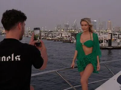 Megan Desaever OnlyFans Leaked Free Thumbnail Picture - #AwSxIroP0k