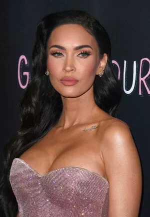 Megan Fox OnlyFans Leaked Free Thumbnail Picture - #4gg63PX6Xs