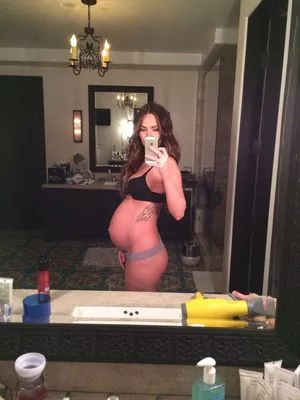 Megan Fox OnlyFans Leaked Free Thumbnail Picture - #CLcSb7vynY