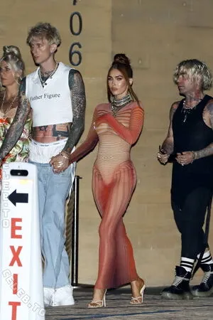 Megan Fox OnlyFans Leaked Free Thumbnail Picture - #FherHarrBl