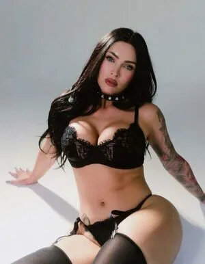 Megan Fox OnlyFans Leaked Free Thumbnail Picture - #L3BFPSNHb6