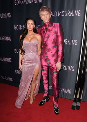 Megan Fox OnlyFans Leaked Free Thumbnail Picture - #OFH6mPzukY