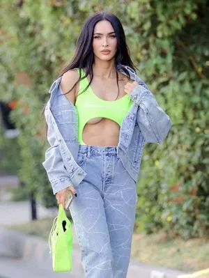 Megan Fox OnlyFans Leaked Free Thumbnail Picture - #YFaYg2CNd5