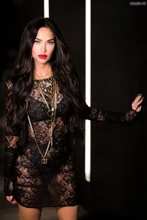 Megan Fox OnlyFans Leaked Free Thumbnail Picture - #cmCfV7TZ76