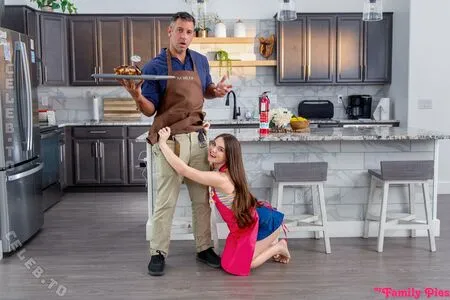 Megan Marx OnlyFans Leaked Free Thumbnail Picture - #DqRa2j798K