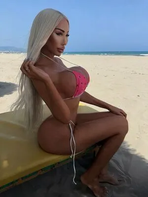 Megan Million Official OnlyFans Leaked Free Thumbnail Picture - #Ucfe7Oj20i