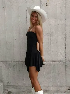Megan Morneau OnlyFans Leaked Free Thumbnail Picture - #JNCcHiekFL