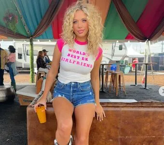 Megan Moroney OnlyFans Leaked Free Thumbnail Picture - #Uf4e7cWSjo