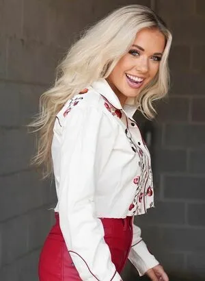 Megan Moroney OnlyFans Leaked Free Thumbnail Picture - #WIpys3MSkH