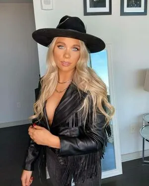 Megan Moroney OnlyFans Leaked Free Thumbnail Picture - #bArdQqVW0z