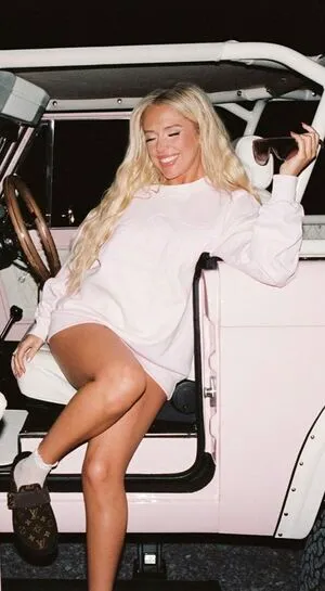 Megan Moroney OnlyFans Leaked Free Thumbnail Picture - #nmb91ezdUF