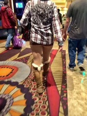 Megan Olivi OnlyFans Leaked Free Thumbnail Picture - #TwvW4vK03p