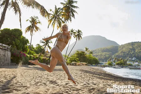 Megan Rapinoe OnlyFans Leaked Free Thumbnail Picture - #I4ECR9CruW