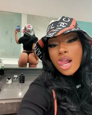 Megan Thee Stallion OnlyFans Leaked Free Thumbnail Picture - #ma9IrHYMTw
