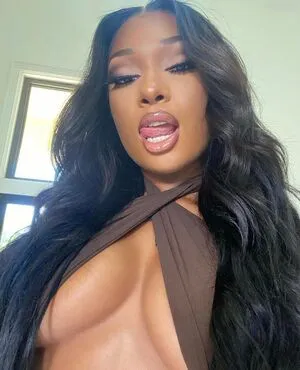 Megan Thee Stallion OnlyFans Leaked Free Thumbnail Picture - #EKkYSh2iCK