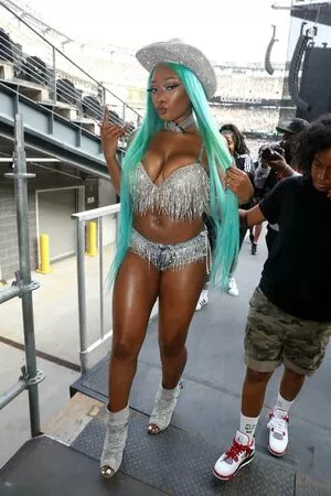 Megan Thee Stallion OnlyFans Leaked Free Thumbnail Picture - #MFfKrlH9Sw