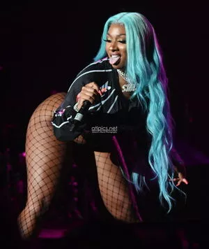 Megan Thee Stallion OnlyFans Leaked Free Thumbnail Picture - #P5POWsKByl