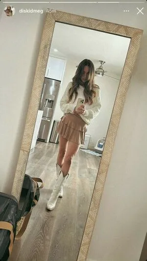 Megan Tully OnlyFans Leaked Free Thumbnail Picture - #E7waP4km27