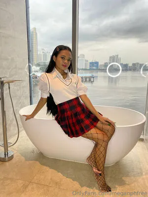 Meganphfree OnlyFans Leaked Free Thumbnail Picture - #IntVTKesWO