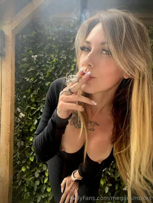 Megansmokes OnlyFans Leaked Free Thumbnail Picture - #0MVyIkFxDM