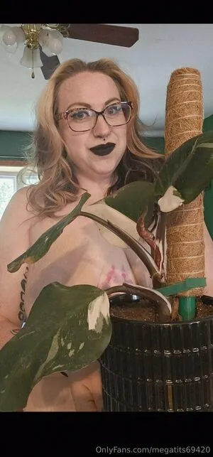 Megatits69420 OnlyFans Leaked Free Thumbnail Picture - #vT8klvHFDa