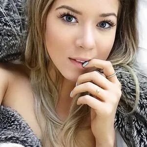 Meghan Rienks OnlyFans Leaked Free Thumbnail Picture - #N5vNzBbJ74