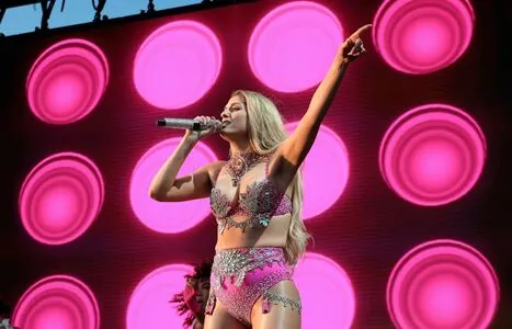 Meghan Trainor OnlyFans Leaked Free Thumbnail Picture - #Cjrcv2pR02