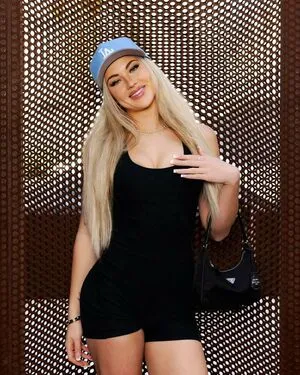 Meghan Walker OnlyFans Leaked Free Thumbnail Picture - #B1nqbCeck7
