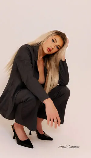 Meghan Walker OnlyFans Leaked Free Thumbnail Picture - #toMJ6hj9oY