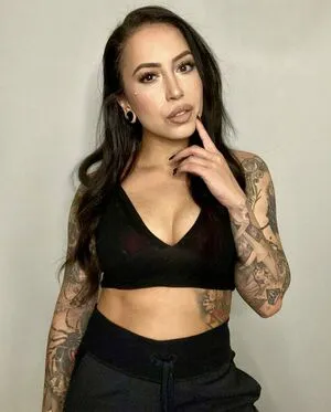 Meghanelle OnlyFans Leaked Free Thumbnail Picture - #AGpPNoOU05