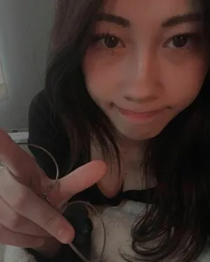 Meilizzz OnlyFans Leaked Free Thumbnail Picture - #4suYTm48UV