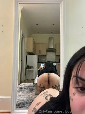 Mel Farahmand OnlyFans Leaked Free Thumbnail Picture - #UNbANRxTnk