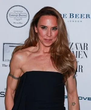 Melanie Chisholm OnlyFans Leaked Free Thumbnail Picture - #lyqg1OejyA