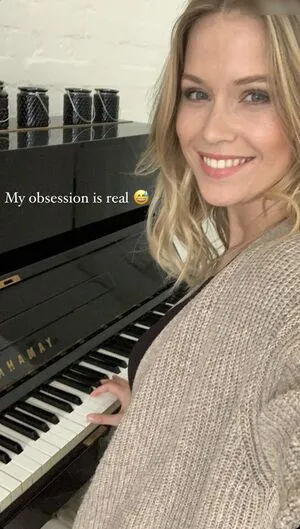 Melanie Kroll OnlyFans Leaked Free Thumbnail Picture - #AyQtL8esyl