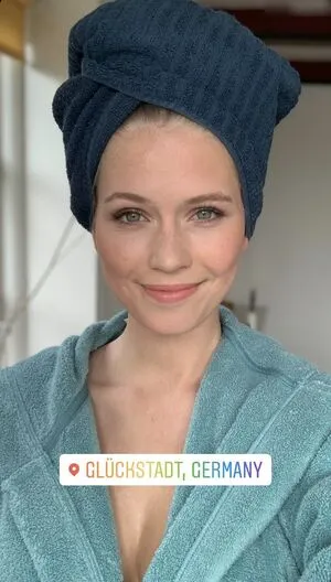 Melanie Kroll OnlyFans Leaked Free Thumbnail Picture - #NxPcap7VJF