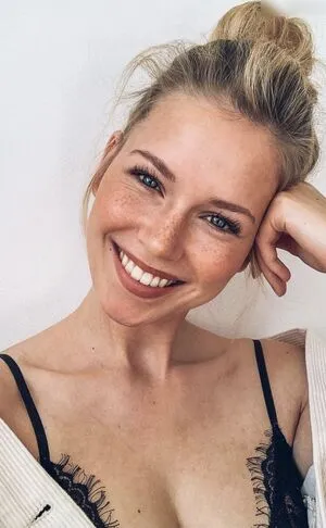 Melanie Kroll OnlyFans Leaked Free Thumbnail Picture - #NyaUHNqKwf