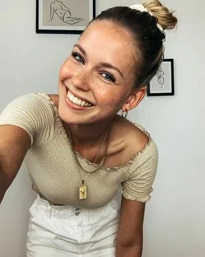 Melanie Kroll OnlyFans Leaked Free Thumbnail Picture - #PgpBmBW6GR