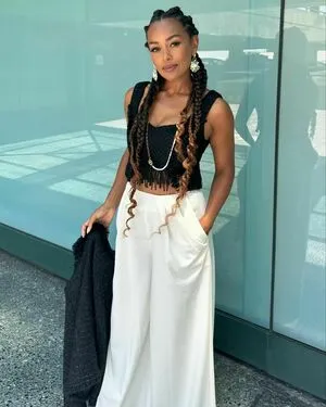 Melanie Liburd OnlyFans Leaked Free Thumbnail Picture - #ITWjFu9Idw