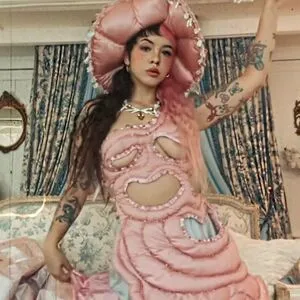 Melanie Martinez OnlyFans Leaked Free Thumbnail Picture - #ibaNJOn4Mv
