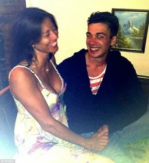 Melanie Sykes OnlyFans Leaked Free Thumbnail Picture - #f4ERi8aQ5Y