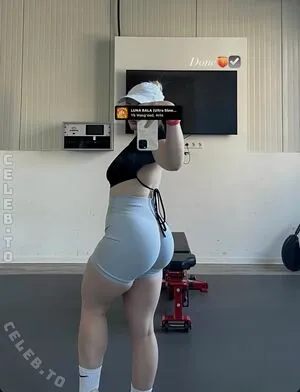 Melanieefrr OnlyFans Leaked Free Thumbnail Picture - #p2kZjsUttM