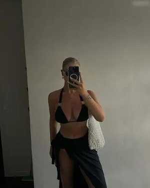 Melaniethrr OnlyFans Leaked Free Thumbnail Picture - #D93mAFLk8V