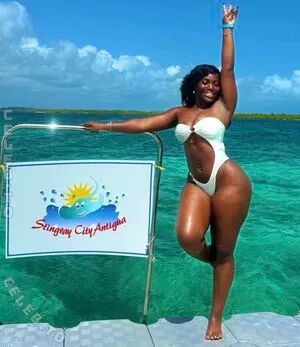 Melaxgoddess OnlyFans Leaked Free Thumbnail Picture - #OIP9XQb8Ge