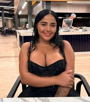 Melek Azad OnlyFans Leaked Free Thumbnail Picture - #6ox6T3eeKH